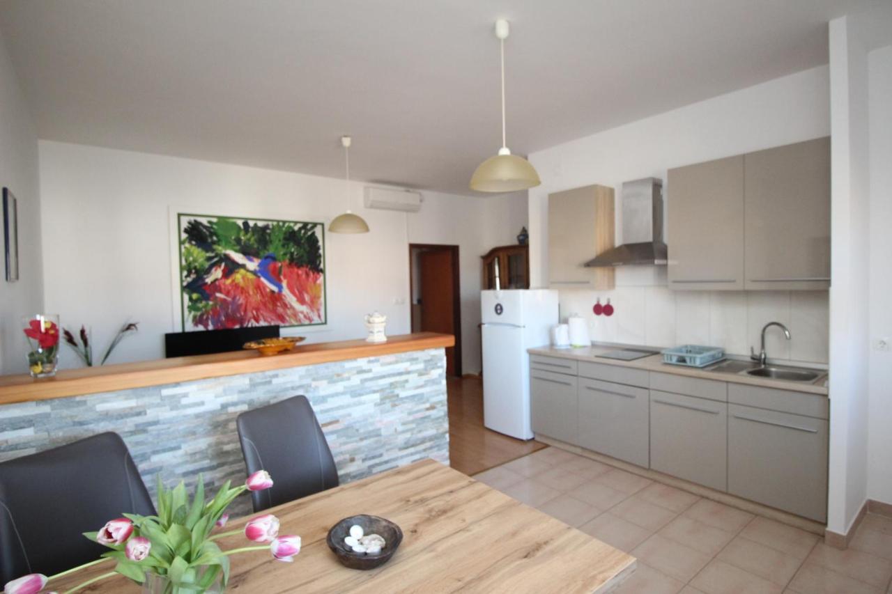 Apartments Vesna Punat Exterior photo